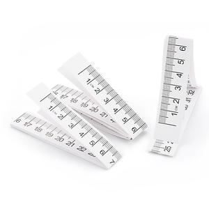 Одноразовая медицинская бумажная рулетка Zhixin 1,5 м 60 дюймов * 20 мм больничное качество для ребенка метрическая измерительная система - Product Image 1