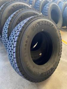 Pneus de camion de bonne qualité, neufs, 295/80R22.5 315/80R22.5 12R22.5 pour utilisation sur remorque, directement de l'usine, faciles à remplacer avec garantie - Product Image 5