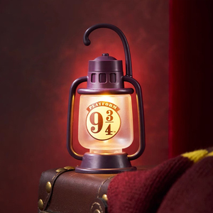 MINISO <span class=keywords><strong>Harry</strong></span> <span class=keywords><strong>Potter</strong></span> Series Lantern Night Light Sleep Light para la decoración <span class=keywords><strong>de</strong></span> la Mesa del dormitorio <span class=keywords><strong>de</strong></span> las niñas Linterna coleccionable - Product Image 3