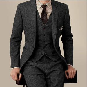 Traje <span class=keywords><strong>de</strong></span> hombre <span class=keywords><strong>de</strong></span> <span class=keywords><strong>alta</strong></span> <span class=keywords><strong>costura</strong></span>, chaqueta, chaleco, pantalones <span class=keywords><strong>de</strong></span> tres piezas <span class=keywords><strong>de</strong></span> negocios Casual boda banquete novio padrino traje - Product Image 4