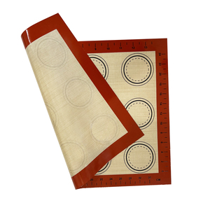 Tapis de cuisson en silicone antiadhésif sans BPA de qualité alimentaire pour pâtisserie, macarons et pâtes, idéal pour la cuisson au four à la maison - Product Image 2