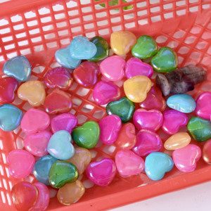 Cuarzo Aura Ángel en forma de corazón, piedra de palma tallada, mini corazón de cristal natural pulido al por mayor para regalo - Product Image 6