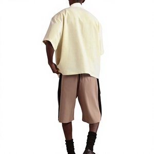 Polo Homme Personnalisé à Rayures Jaunes avec Logo, Manches Courtes, Poche, Design Demi-Zip Tissé Décontracté, Grande Taille - Product Image 2