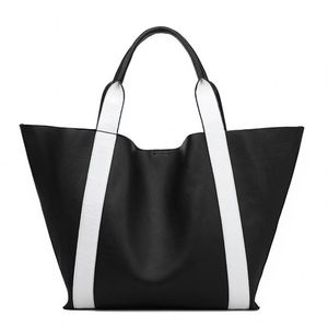 Nouveau sac fourre-tout pour femme 2025, sac à bandoulière de style coréen, sac à main polyvalent et tendance avec grande capacité - Product Image 1