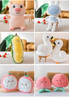 Pequeña máquina de garras de 8 pulgadas para muñecas, juguete de peluche súper suave, mini colgante corto de 7 pulgadas, regalo para lanzamiento en bodas, con forro de malla de algodón PP