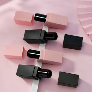 Wadah Lip Gloss Lipstik Berkelas, Tabung Kosmetik Hitam Matte Kosong Gratis Sampel