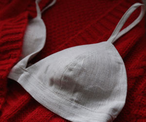 Conjunto de sujetador y bragas de cáñamo para mujer, bralette inalámbrico cómodo con almohadillas en el pecho, ropa interior de cáñamo suave y transpirable para uso diario - Product Image 2