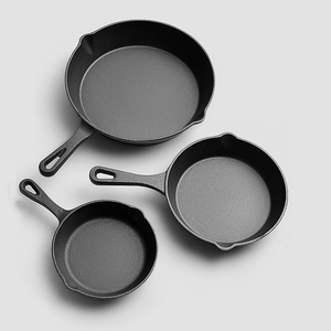 Juego de utensilios de cocina de hierro fundido, sartenes y sartenes - Product Image 1