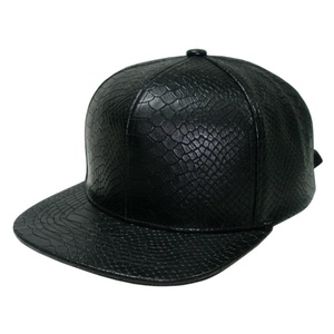 Casquette Snapback en peau de serpent personnalisée avec votre propre logo - Product Image 1