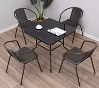 Ensemble de salle à manger d'extérieur moderne et durable Aibike 4 pièces avec chaises en métal, table ronde en verre trempé noir, anneau en fer, garantie 1 an