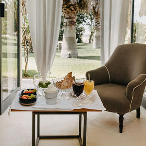 Escritorio Moderno para Hotel, Superficie Resistente a los Arañazos, Acabado Duradero, Fácil de Limpiar, Protección del Espacio de Trabajo - Product Image 2