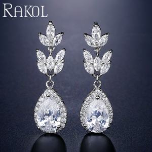 Boucles d'oreilles en forme de poire en cristal de zircon bleu plaqué noir rakol EP2483 - Product Image 1