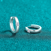 Boucles d'oreilles créoles en argent sterling 925 avec moissanite pour femme, coupe carrée, bijoux minimalistes pour usage quotidien, hypoallergéniques