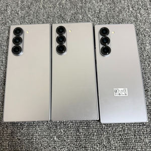 Used Second Hand Cellular for Amsung Z Fold6 Fold Screen <b>Unlocked</b> Smartphone for Amsung Z Fold6 <b>Mobile</b> Cellphones Originals - Product Image 1