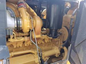 Trouvez un bulldozer sur chenilles Caterpillar SD22 certifié CE, d'occasion, de haute qualité, avec moteur Cummins. - Product Image 4