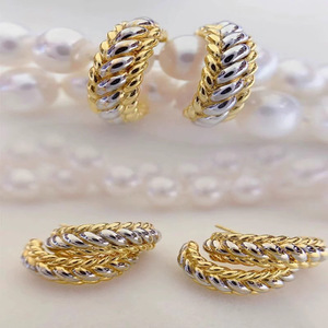 Orecchini a Perno in Stile Francese con Linee Geometriche, Eleganti Gioielli da Donna per Uso Quotidiano e Regalo - Product Image 5