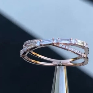 Anello a Forma di X per Donne, Anello Minimalista alla Moda, Accessorio per Uso Quotidiano - Product Image 2