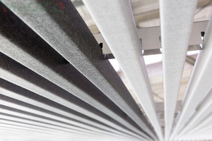 Pannelli acustici in fibra di poliestere a controsoffitto in feltro per animali domestici pannelli acustici per soffitto da conferenza per ufficio - Product Image 3