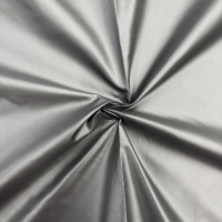 Oil Cire 300t Taffetas Tissu léger imperméable pour manteau d'hiver Veste en duvet