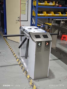 Mới đến đôi kênh thủy lực bán tự động <span class=keywords><strong>Tripod</strong></span> turnstile cổng cho phòng tập thể dục turnstile kiểm soát truy cập - Product Image 3