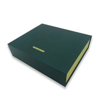 [Uniquement personnalisé] Fourniture d'usine Papier de soins de santé personnalisé Couverture en forme de livre Essence Lotion Boîte d'emballage cadeau avec doublure en EVA