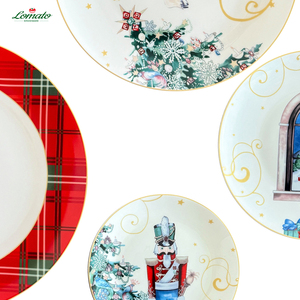 Assiettes en céramique personnalisables avec bordure dorée, motif renne de Noël, vaisselle à carreaux pour les fêtes, pour restaurants et cadeaux festifs - Product Image 3