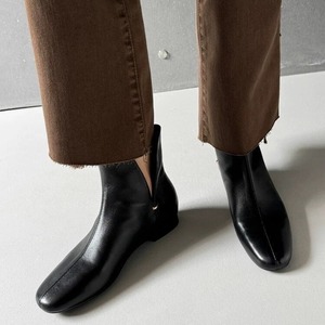 Botines Cortos Cómodos de Estilo Coreano Minimalista 2026 con Abertura Lateral y Boca en V, Punta Cuadrada y Tacón Plano - Product Image 3