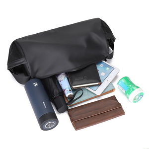 Bolsa de Mensajero Impermeable Nueva al por Mayor, Bolsa de Mensajero de Diseño de Lujo de Gran Capacidad para Hombre, Bolsa de Cuero con Logotipo - Product Image 5