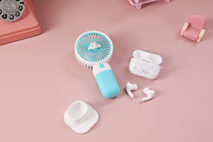 Ventilador <span class=keywords><strong>de</strong></span> Mesa Plegable Recargable USB 2026 Alibaba, Combo <span class=keywords><strong>de</strong></span> Ventilador <span class=keywords><strong>de</strong></span> Aire Frío <span class=keywords><strong>de</strong></span> Plástico para Uso Doméstico, Personalizable, 5-8 OEM - Product Image 2