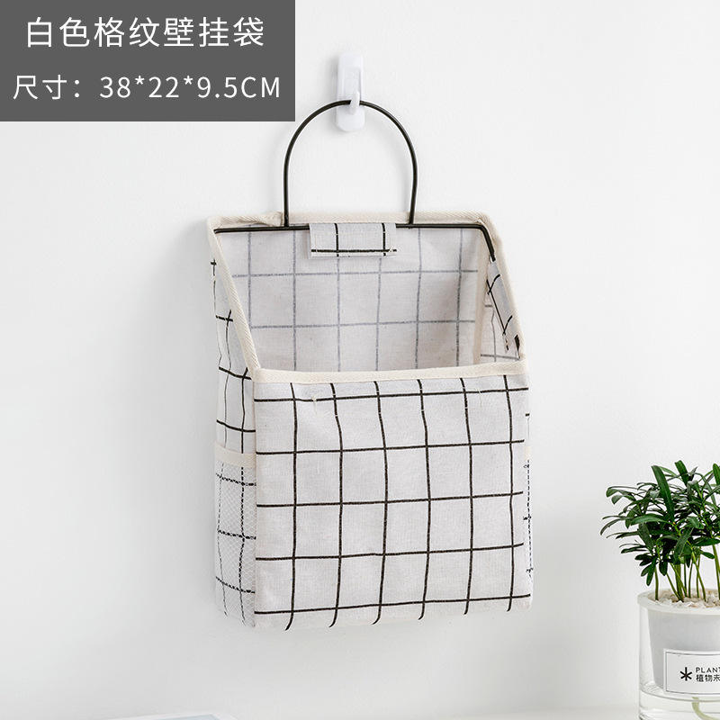 กระเป๋าแขวนผนังลายทางสีขาว (รวมตะขอ)