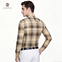 Kemeja Pria Lengan Panjang Slim Fit Motif Kotak-Kotak Klasik, Formal Bisnis Kasual Kancing Depan, 100% Poliester, Sensasi Sejuk untuk Kantor
