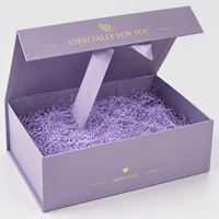 Boîte cadeau magnétique rigide écologique avec couvercle à ruban pour vin et occasions spéciales, personnalisable avec finition gaufrée/satinée