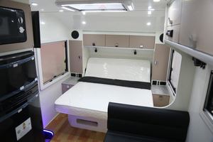 <span class=keywords><strong>Caravana</strong></span> Todoterreno Moderna con Literas, Cocina Completa y Baño para Campamentos Familiares - Product Image 2