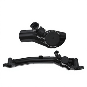 ท่อหล่อเย็น LR109402 สำหรับแลนด์โรเวอร์ เรนจ์โรเวอร์ พร้อมเซ็นเซอร์ - Product Image 2