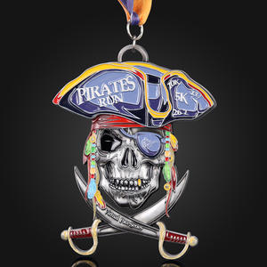 เหรียญรางวัลกีฬาแบบมืออาชีพ ออกแบบตามสั่ง ลายโจรสลัด สำหรับการแข่งขันมาราธอน ทำจากโลหะ งานฝีมือชั้นสูง ชุบทอง - Product Image 1