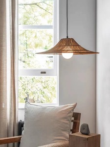 <span class=keywords><strong>Lampadario</strong></span> Rustico a Sospensione in Rattan Intrecciato a Mano, Stile <span class=keywords><strong>Cappello</strong></span> di Paglia a Forma di Ombrello, Bestseller - Product Image 1