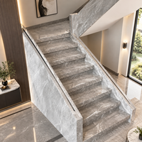 Escaliers en marbre gris Tundra découpés avec précision avec fentes antidérapantes Escalier en pierre sur mesure pour projet résidentiel