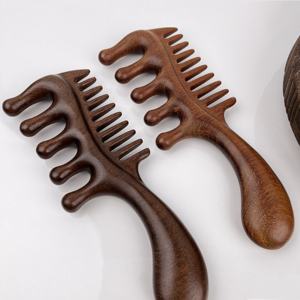 Masseur de cuir chevelu classique en bois de santal naturel à dents larges et fines, peigne de massage pour la tête, démêloir antistatique, <span class=keywords><strong>brosse</strong></span> Gua Sha - Product Image 4