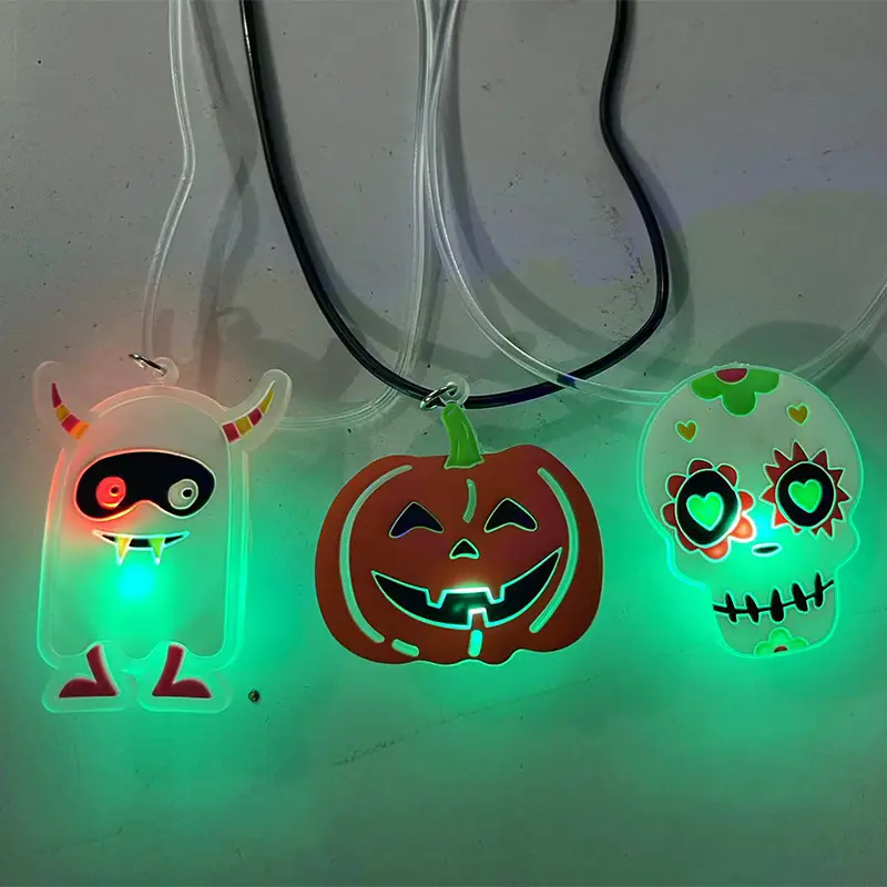 LED Halloween Necklaces Pumpkin Skulls Pendants to Light Up the Night Flashing Halloween Glow Necklace