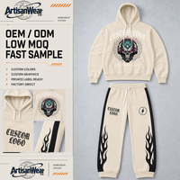 Ensemble deux pièces personnalisé pour homme : sweat à capuche crème avec motif tête de mort et pantalon de jogging à cordon de serrage avec empiècements latéraux flamme noire OEM ODM