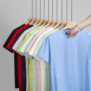Hot Selling Personalized Plain Round Neck T-shirt Drying Fit Polyester Printed <b>Men</b> Blouse Tee Shirts With logo Customize - Product Image 1