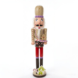 Décoration de Noël Européenne Artisanat Créatif pour la Maison Nouvelle Figurine <span class=keywords><strong>Soldat</strong></span> en Noyer de 90 cm - Product Image 1