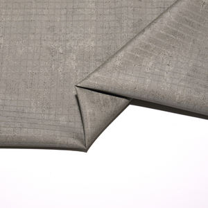 2025 ए/डब्ल्यू रेट्रो शैली के वैस्टकोट्स अभिनव नए बुने हुए रतन पु चमड़े के कपड़े परिधान - Product Image 3