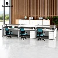 Bureaux de centre d'appels modernes et design SpaceUnited pour 6 personnes avec cloisons