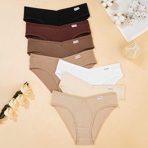 Damesslipjes Ademende fitnessslips Lingerie Sexy laag getailleerd katoenen V-vormig ondergoed - Product Image 4