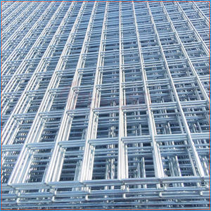 2026 Hot Sale Yuking Galvanized Steel/Stainless Steel PVC Coated <b>Wire</b> Welded <b>Mesh</b> Plain Weave Farm Fence Panels Custom - Product Image 1