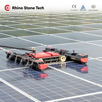 Équipement de nettoyage de panneaux solaires à double tête / Robot de nettoyage de panneaux solaires automatisé à haute efficacité pour les systèmes solaires résidentiels