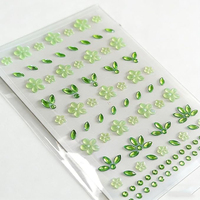 Autocollants de strass floraux verts auto-adhésifs pour le visage, durables et amovibles, tatouages temporaires pour l'art corporel et les ongles, idéaux pour les festivals
