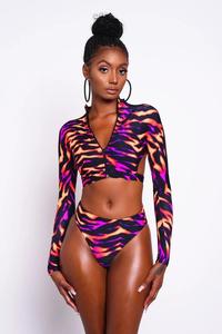 Bikini personalizado de manga larga para <span class=keywords><strong>mujer</strong></span>, traje de baño de talla grande, ropa de playa Sexy, 2021 - Product Image 4