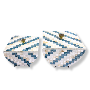 Boîte demi-ronde en MDF faite à la main avec incrustation Capiz MOP Boîte de rangement en bambou en bois motif carré mosaïque bleue avec logo personnalisé - Product Image 1